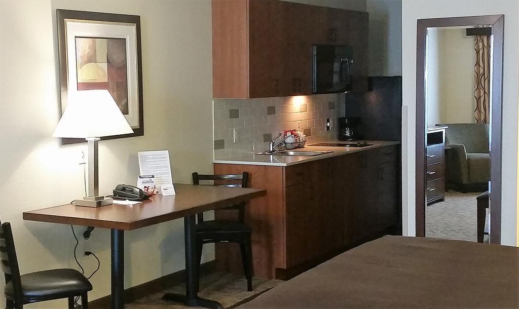 Ledgestone Hotel Elko Esterno foto